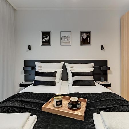 Grano Residence - Pool, Sauna, Spa & Parking By Downtown Apartments 格但斯克 外观 照片