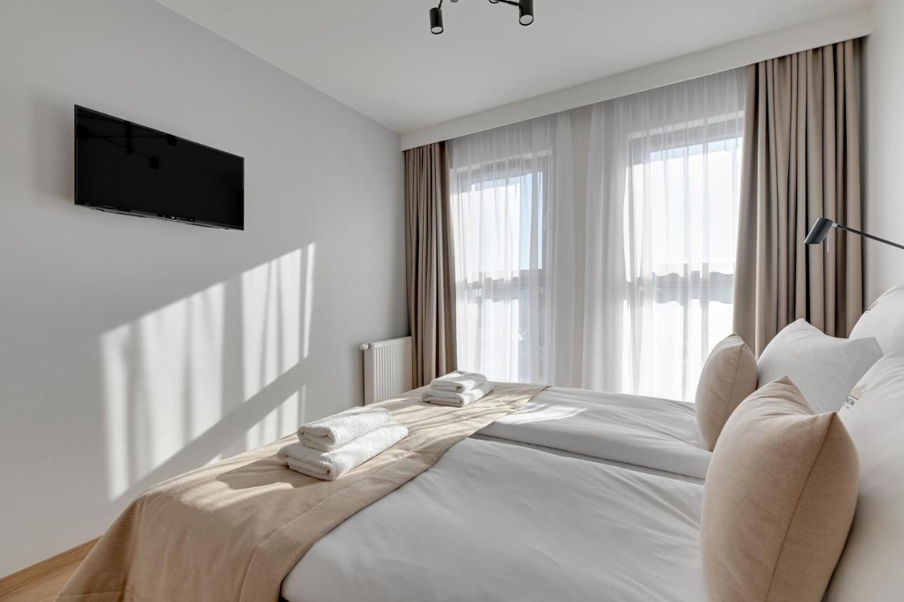 Grano Residence - Pool, Sauna, Spa & Parking By Downtown Apartments 格但斯克 外观 照片